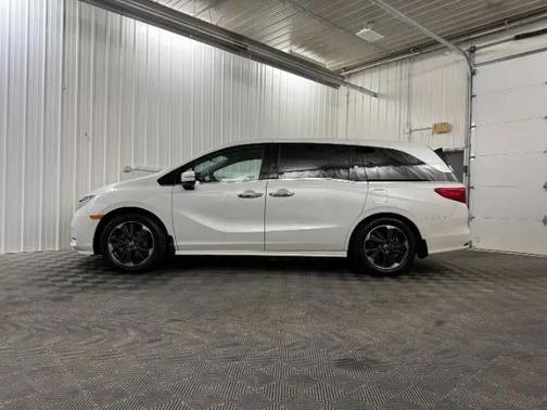 2022 Honda Odyssey Elite