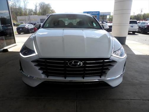 2021 Hyundai SONATA SE
