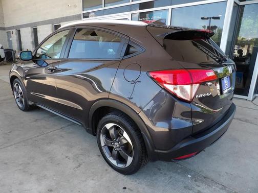 Modern Steel Metallic 2018 Honda HR-V EX-L w/Navigation