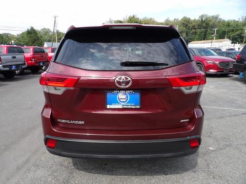2018 Toyota Highlander LE