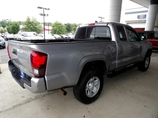 2019 Toyota Tacoma SR