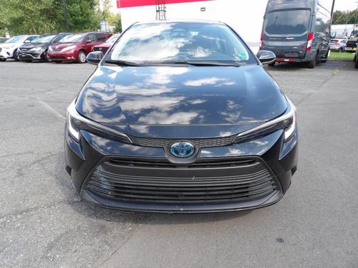 2023 Toyota Corolla Hybrid LE