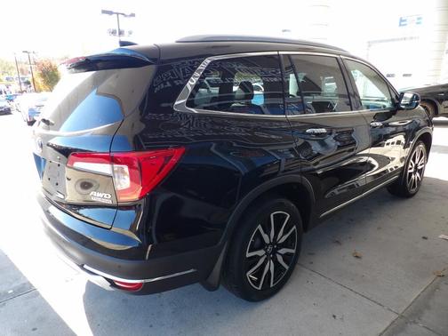2020 Honda Pilot Touring 8-Passenger
