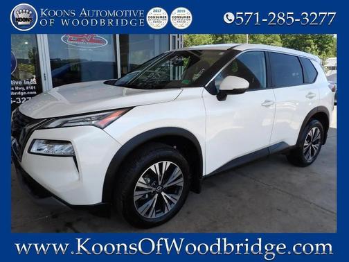 Pearl White Tricoat 2023 Nissan Rogue SV