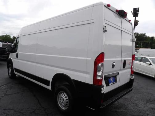 Bright White Clearcoat 2025 RAM ProMaster 2500 Tradesman