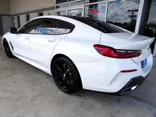 2022 BMW 840 i