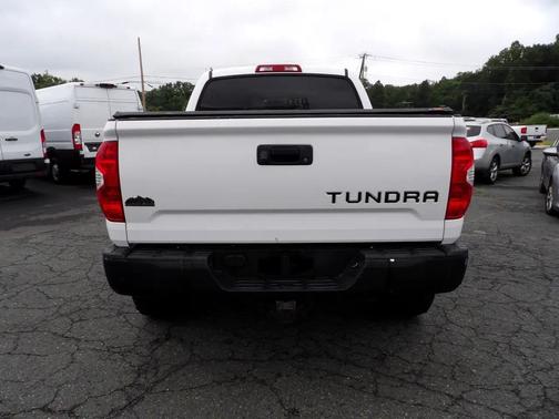 2015 Toyota Tundra SR5