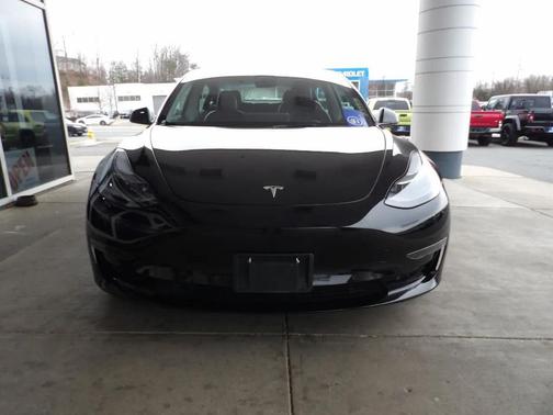 2023 Tesla Model 3 Standard Range