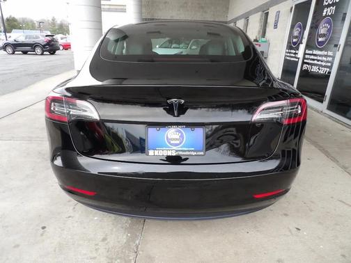 2023 Tesla Model 3 Standard Range