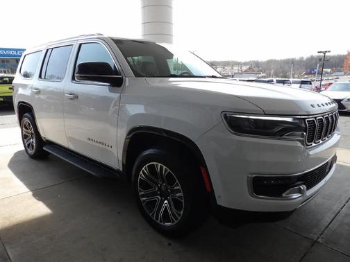Bright White Clearcoat 2024 Jeep Wagoneer Series II 4x4
