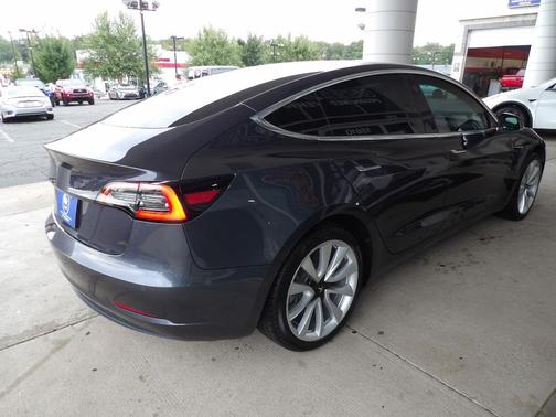 2020 Tesla Model 3 Standard Range Plus