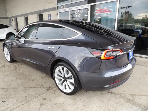 2020 Tesla Model 3 Standard Range Plus