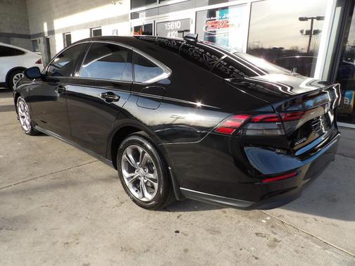 2024 Honda Accord EX 1.5T