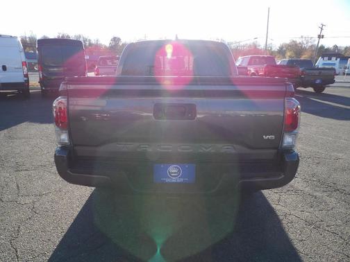 2021 Toyota Tacoma TRD Sport