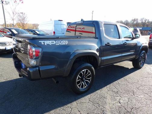 2021 Toyota Tacoma TRD Sport