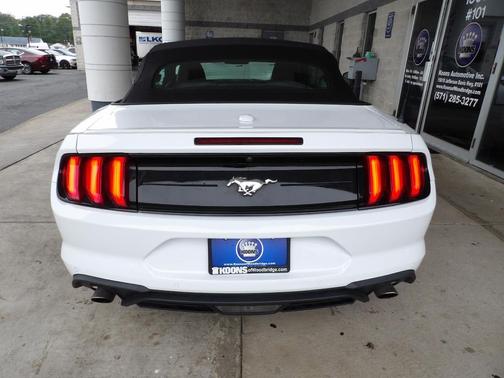 2023 Ford Mustang EcoBoost