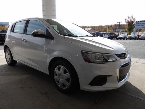 2020 Chevrolet Sonic FWD Hatchback 1FL 5-Door