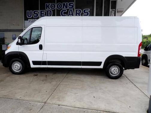 2024 RAM ProMaster 2500 Tradesman