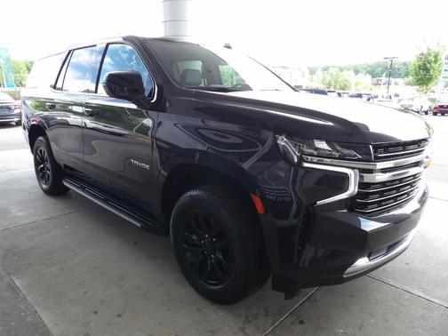 Gray 2024 Chevrolet Tahoe LT
