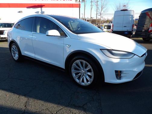 2016 Tesla Model X 70D