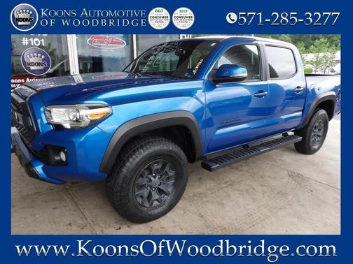 Blazing Blue Pearl 2018 Toyota Tacoma SR5