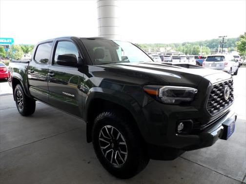 2021 Toyota Tacoma TRD Sport