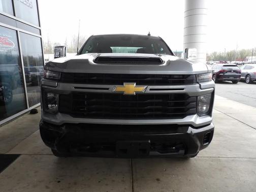 2024 Chevrolet Silverado 2500 Custom