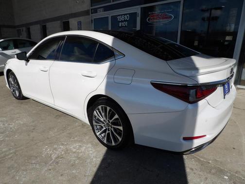 2020 Lexus ES 350 Base