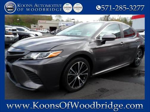 2019 Toyota Camry SE