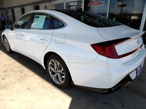 2021 Hyundai SONATA SEL