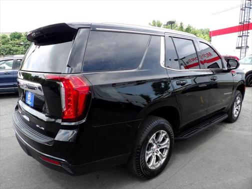 2021 GMC Yukon SLE