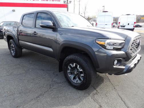 2023 Toyota Tacoma TRD Off Road
