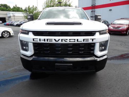 Summit White 2021 Chevrolet Silverado 2500 Custom