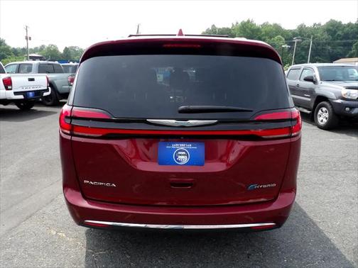 2021 Chrysler Pacifica Hybrid Touring L