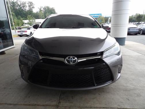 2016 Toyota Camry XSE