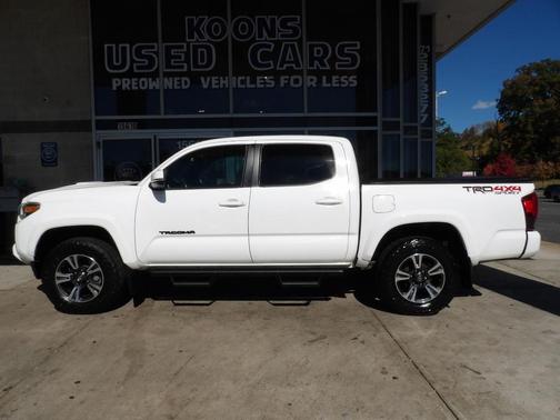 2018 Toyota Tacoma TRD Sport