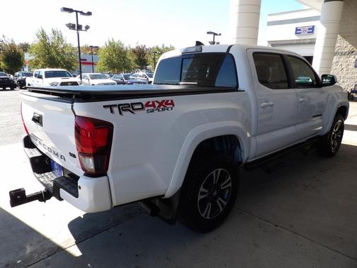 2018 Toyota Tacoma TRD Sport