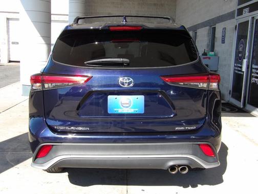 2021 Toyota Highlander XSE