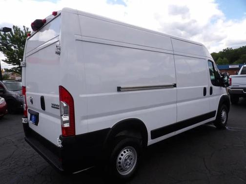 Bright White Clearcoat 2025 RAM ProMaster 3500 High Roof