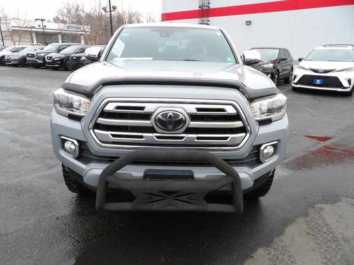2018 Toyota Tacoma Limited