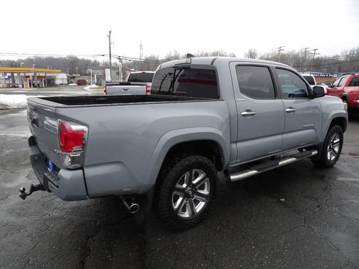 2018 Toyota Tacoma Limited