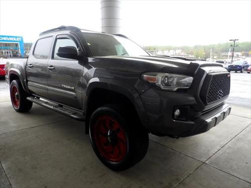 2018 Toyota Tacoma TRD Sport