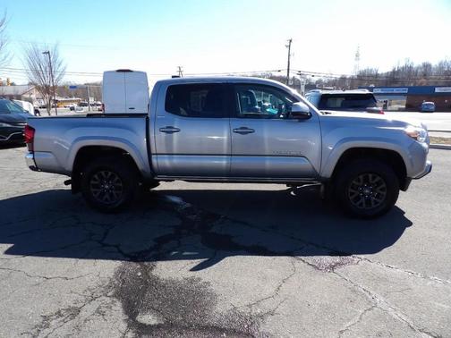 2020 Toyota Tacoma SR5