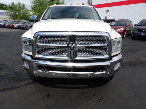 Pearl White 2016 RAM 2500 Power Wagon