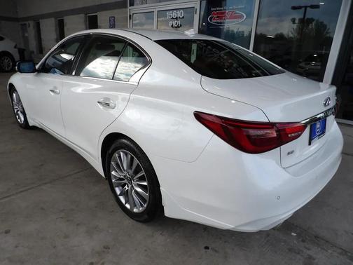 Majestic White 2023 INFINITI Q50 3.0t LUXE