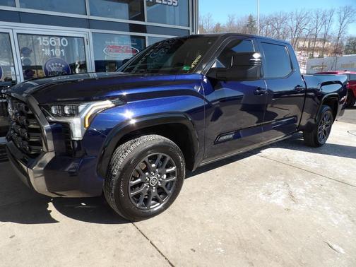 2022 Toyota Tundra Platinum