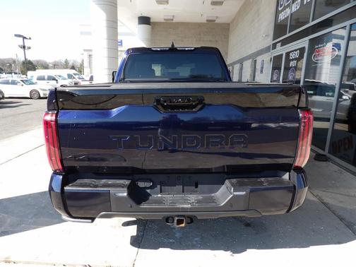 2022 Toyota Tundra Platinum