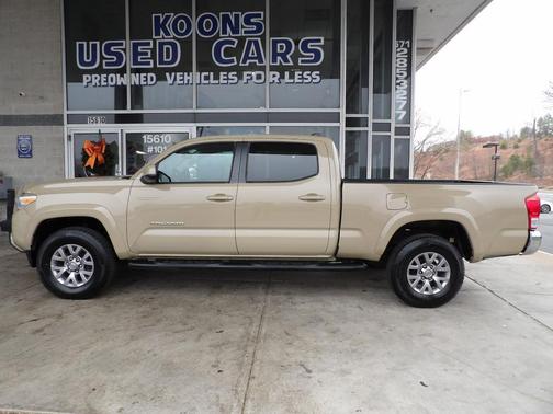 2017 Toyota Tacoma SR5