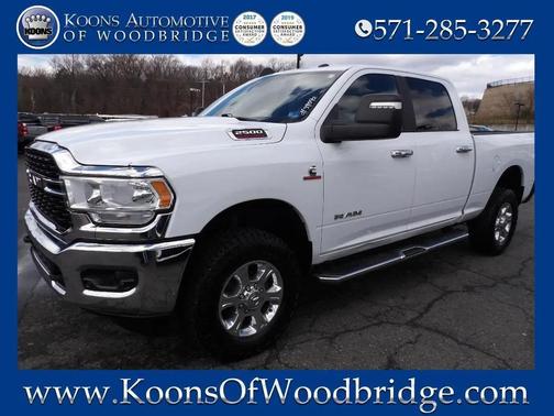 Bright White Clearcoat 2024 RAM 2500 Big Horn Crew Cab 4x4 6'4' Box