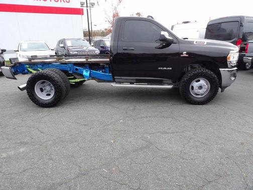 2021 RAM 3500 Tradesman Regular Cab 4x4 8' Box